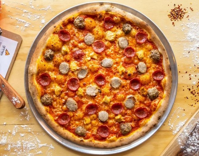 Uptown Pizza featured image